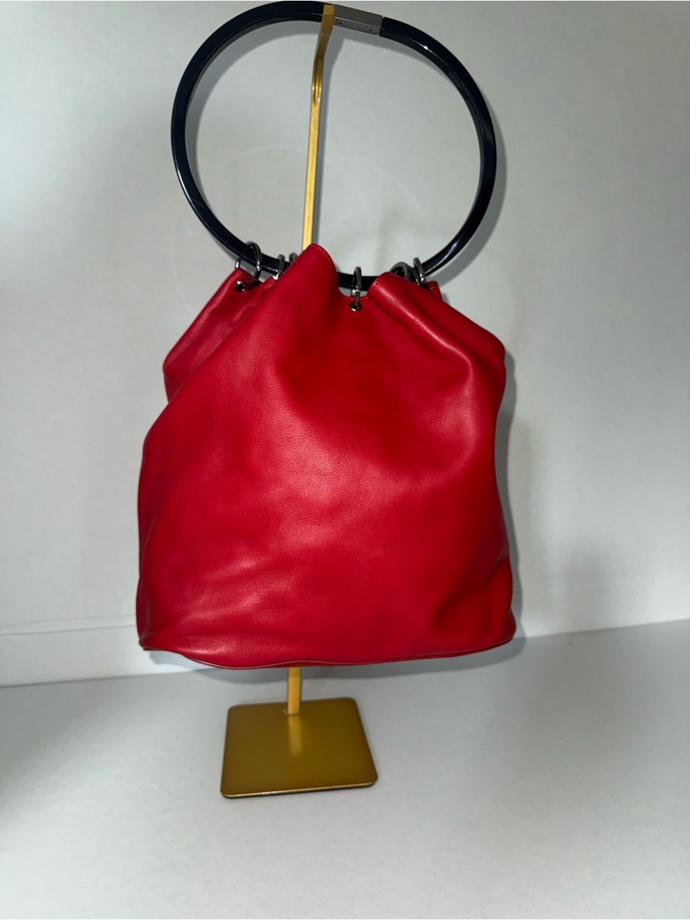 GUCCI RED LEATHER RING HANDLE BAG - Picture 2 of 9